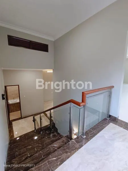 image JUAL RUMAH DI PESANGGRAHAN JAKARTA SELATAN  (7)