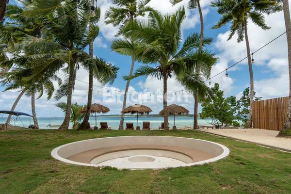 VILLA PRIVATE BEACH HOUSE MENTAWAI SELANGKAH KE PANTAI JATI AREA SURFING