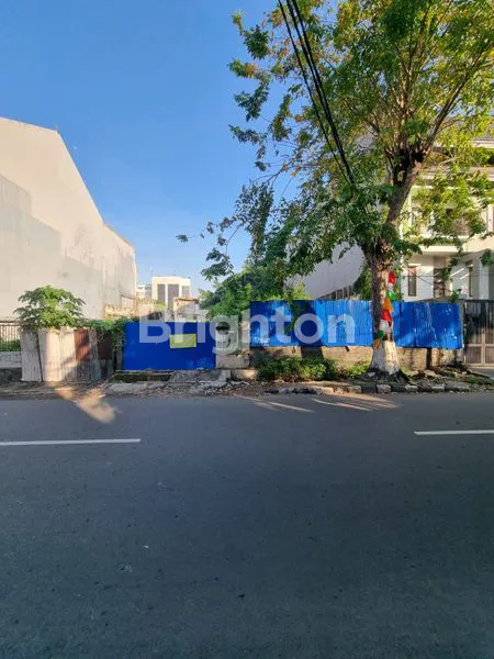 TANAH BENTUK KOTAK DI JAKARTA BARAT