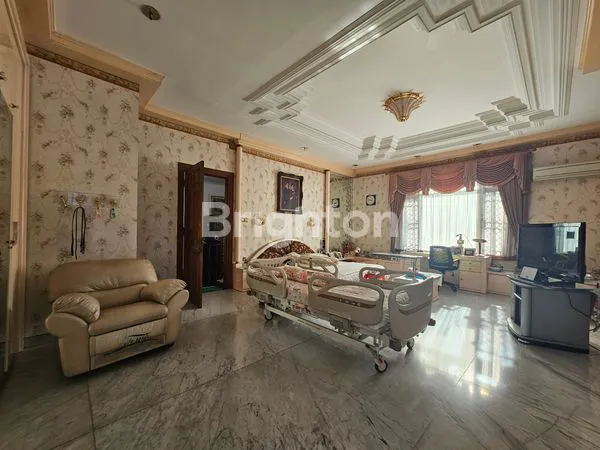 image DIJUAL RUMAH MEWAH DI KAWASAN ELIT KELAPA GADING (7)