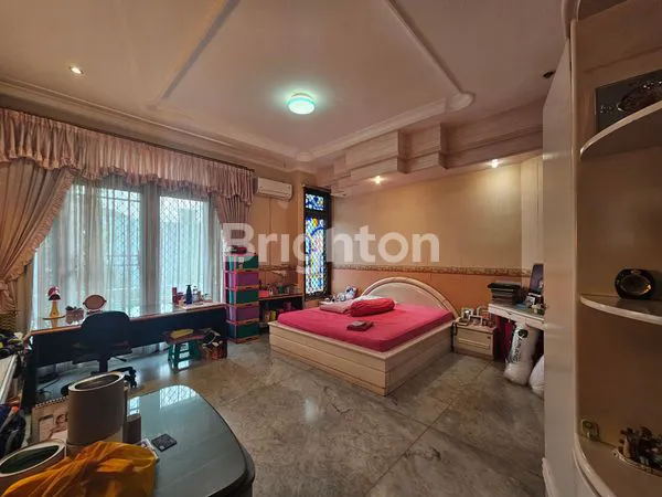 image DIJUAL RUMAH MEWAH DI KAWASAN ELIT KELAPA GADING (8)