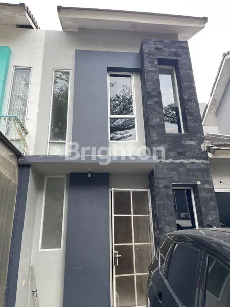 image RUMAH STRATEGIS DI GRAHA RAYA AYNA TANGERANG SELATAN  (1)
