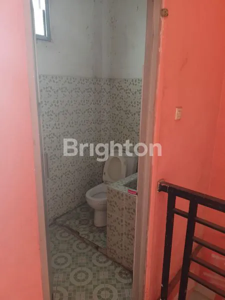 image DISEWAKAN RUKO JALAN RAPAK INDAH (7)