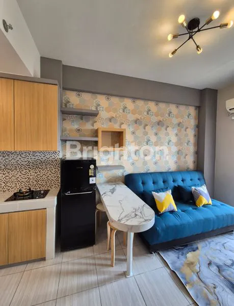 image NEW APARTEMENT FURNISH PUNCAK DHARMAHUSADA DEKAT DENGAN UNAIR GALAXI MALL RAYA MERR PAKUWON CITY EDUCITY BELLA TOWER (5)