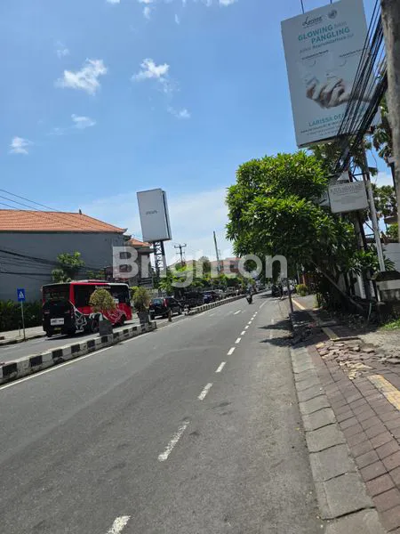 image TIGA RUKO JADI SATU LOKASI DI BISNIS AREA DENPASAR (2)