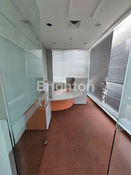 image TIGA RUKO JADI SATU LOKASI DI BISNIS AREA DENPASAR (5)