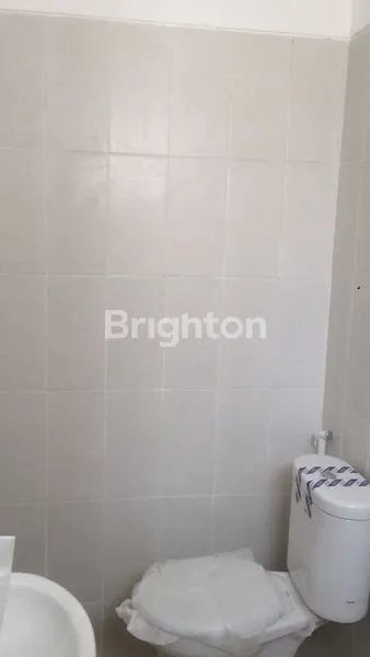 image RUMAH CANTIK SIAP HUNI DI CLUSTER BOTANICA VIDA BEKASI (3)