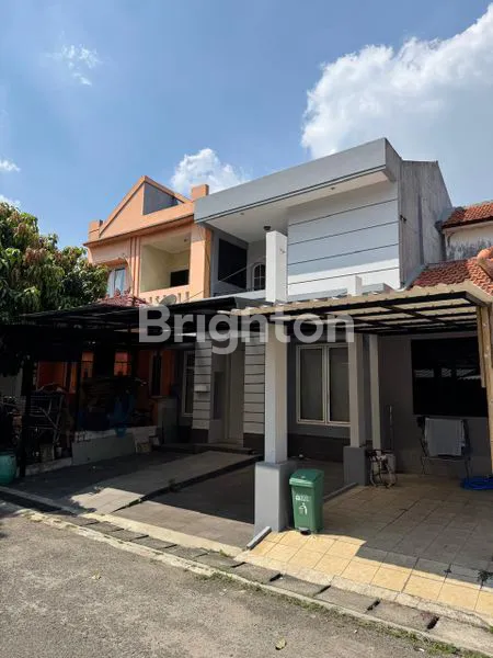 image RUMAH NYAMAN SEMI FURNISHED 2 LANTAI DI LIPPO KARAWACI, TANGERANG (2)