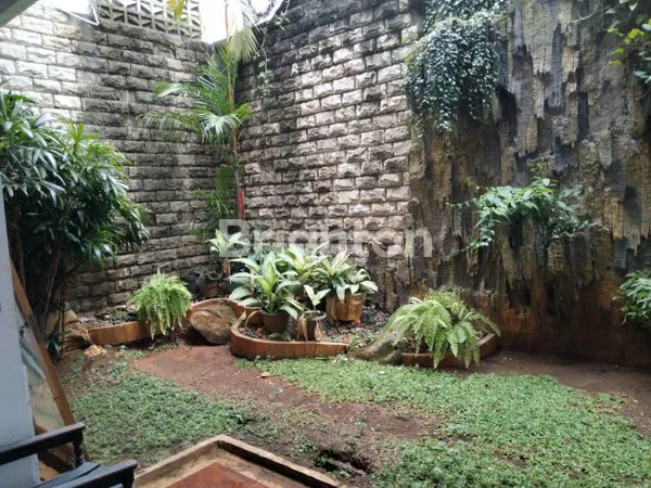 image RUMAH STRATEGIS SIAP HUNI DI PULO ASEM JAKARTA TIMUR  (4)