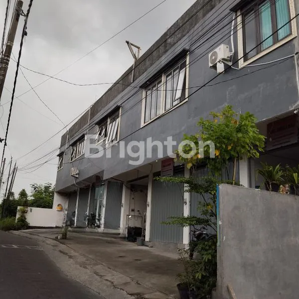 image TOKO 2 LANTAI DI KEROBOKAN (2)