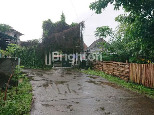 image TANAH BONUS JOGLO LIMASAN SELANGKAH DARI BANDARA ADISUTJIPTO (1)