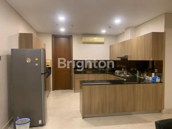 image APARTEMEN  WINDSOR JAKARTA BARAT FULL FURNISHED DAN FULL RENOVASI (1)