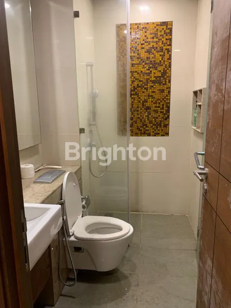 image APARTEMEN  WINDSOR JAKARTA BARAT FULL FURNISHED DAN FULL RENOVASI (7)