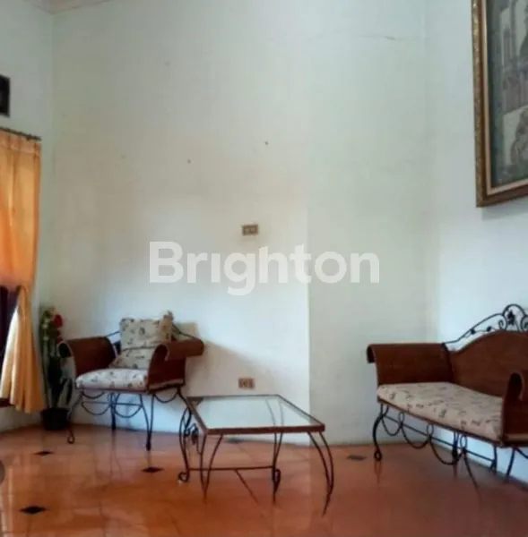 image RUMAH MEWAH BULATAN 410M2 DEKAT SUDIRMAN PEKANBARU (3)