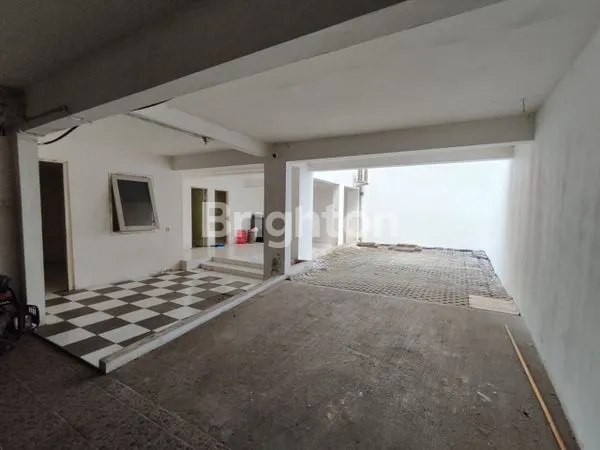 image RUMAH PIK MEDITERANIA BOULEVARD KUDA LAUT FLORENCE 10X20 (2)