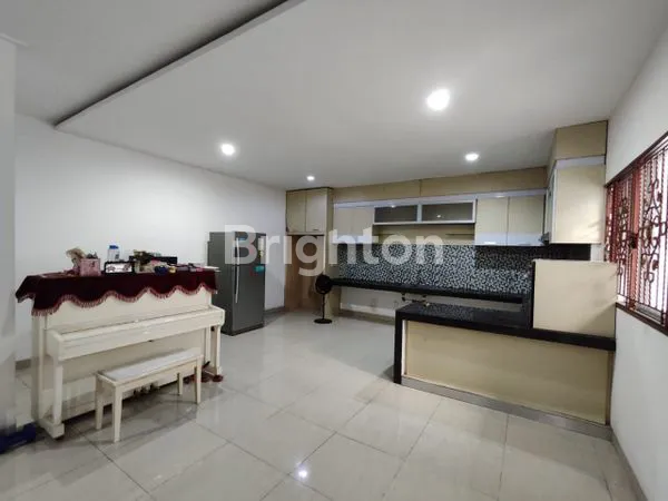 image RUMAH PIK MEDITERANIA BOULEVARD KUDA LAUT FLORENCE 10X20 (4)