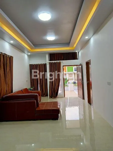 image RUMAH PURI SELEBRITI 3 (3)