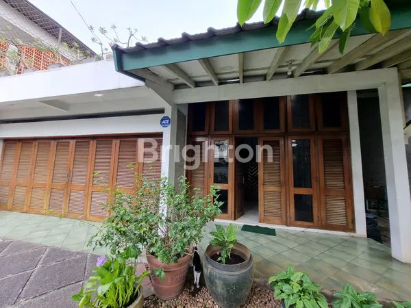 RUMAH SIAP HUNI DI PURI INDAH JAKARTA BARAT