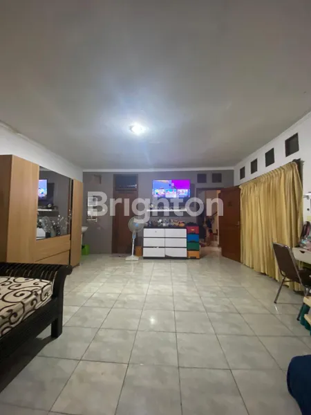 image RUMAH ASRI DESIGN BALI DALAM KOMPLEK ELITE BALI VIEW CIRENDEU TANGERANG SELATAN (6)