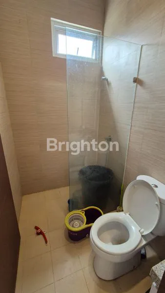 image RUMAH ROYAL SPRING (7)