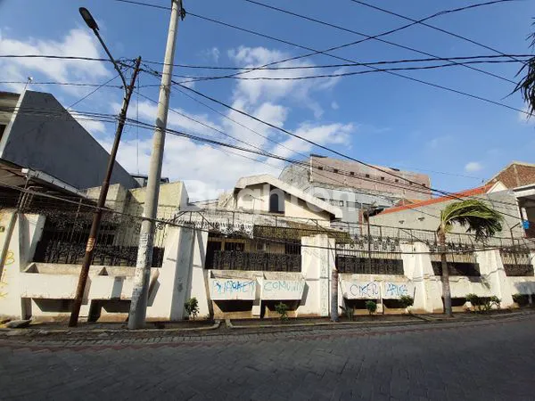 image RUMAH BESAR HALAMAN LUAS. BUAT SHOWROOM, KANTOR DLL (2)