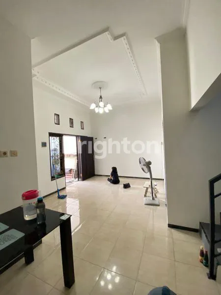 image RUMAH DIJUAL DI SURABAYA TIMUR (3)
