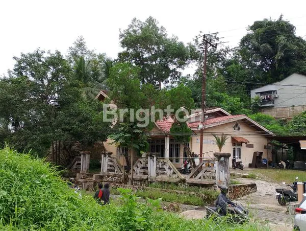 image DIJUAL RUMAH DENGAN TANAH LUAS  DI TENGAH SAMARINDA KOTA (1)