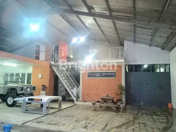 image DIJUAL WORKSHOP TERAWAT DI LOKASI STRATEGIS JALAN PROPINSI (6)