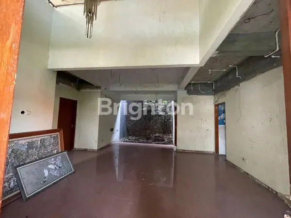 image RUMAH HOOK 2 LANTAI SIDOARJO KOTA (7)