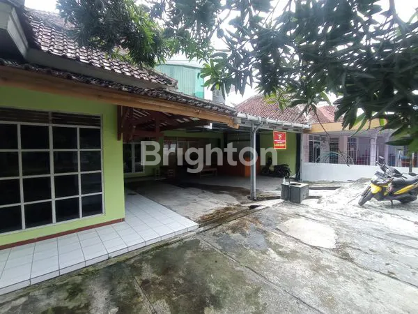 image MILIKI RUMAH & TEMPAT USAHA STRATEGIS DI JL. ABDUL MALIK, PURWOKERTO TIMUR (2)