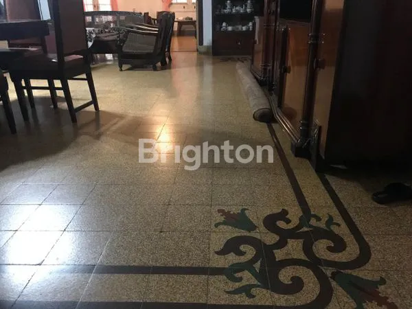 image RUMAH BELANDA  DI JUAL DI KOTA MALANG (4)