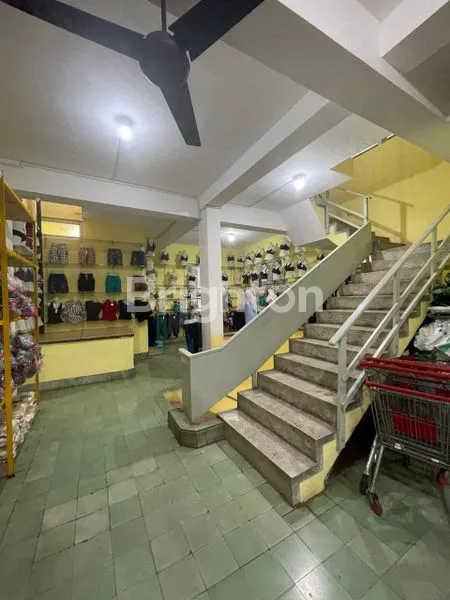 image RUKO 3 LANTAI SIAP PAKAI DI JL. KARTINI, PUSAT KOTA DENPASAR (6)