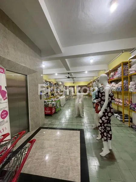 image RUKO 3 LANTAI SIAP PAKAI DI JL. KARTINI, PUSAT KOTA DENPASAR (5)