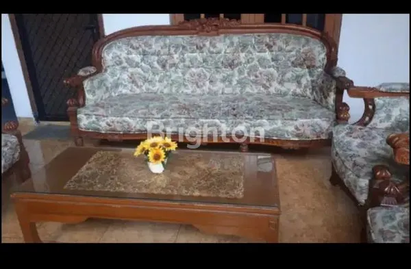 image DISEWAKAN MURAH RUMAH LUAS AREA PERUMAHAN DI DAERAH DEKAT KAMPUS DAN UNIVERSITAS TERNAMA DI KOTA MALANG (4)