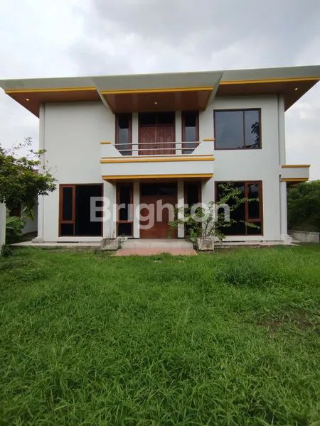 image RUMAH DESIGN VILLA MEWAH 2LT DEKAT JUANDA  (1)
