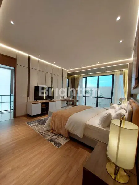 image RUMAH MEWAH TERBARU BSD CITY DILENGKAPI LIFT! CLUSTER ENCHANTE, MEWAH DAN PRIVATE, BSD CITY, SERPONG, TANGERANG SELATAN (8)