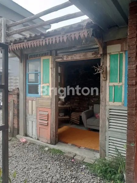 image DIJUAL RUMAH NYAMAN DIDALAM PERUMAHAN MADIUN KOTA (2)