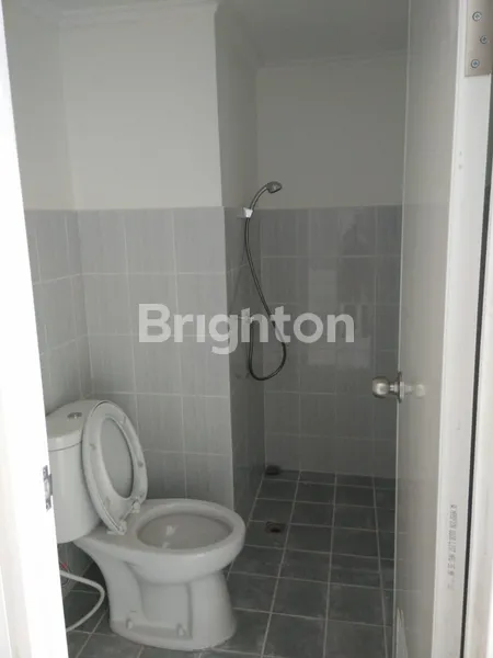 image APARTEMEN 1 UNIT TYPE 2 BR KOSONGAN DI PUNCAK DARMAHUSADA SURABAYA (6)