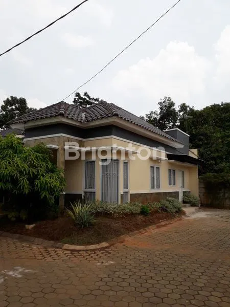 image RUMAH CANTIK MINIMALIS PERUMAHAN CLUSTER GRAHA PELITA (1)