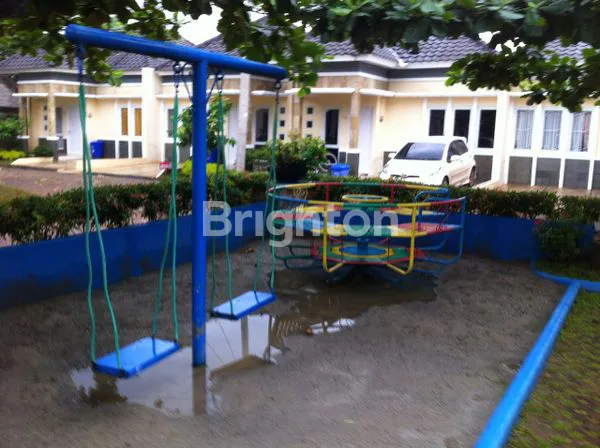 image RUMAH CANTIK MINIMALIS PERUMAHAN CLUSTER GRAHA PELITA (6)