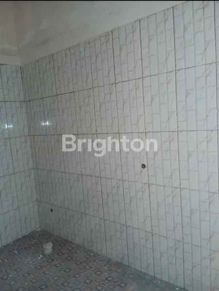 image DIJUAL RUMAH BARU GRESS SIAP HUNI DI MEDOKAN AYU (5)