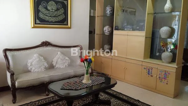 image RUMAH 1,5 LANTAI SIAP HUNI DI DHARMAHUSADA UTARA  SURABAYA (3)