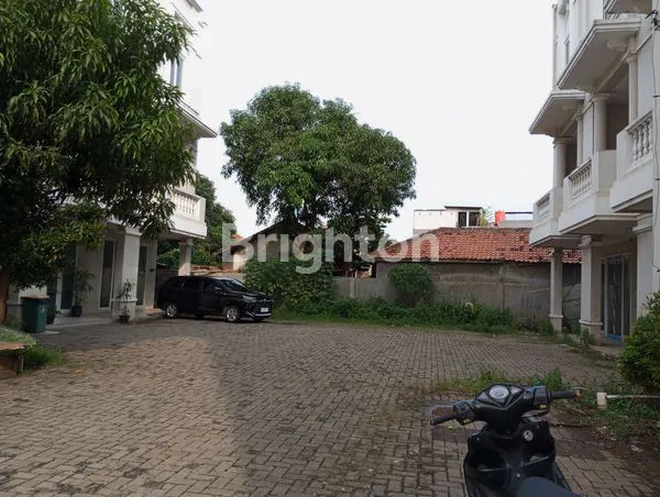 image CLUSTER RUKO CASA DE LUCIA SERPONG (5)