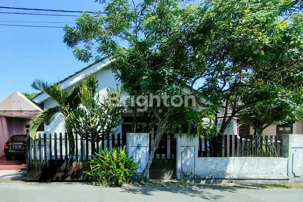 RUMAH NYAMAN DI KOMPLEK LALADON INDAH, CIOMAS BOGOR