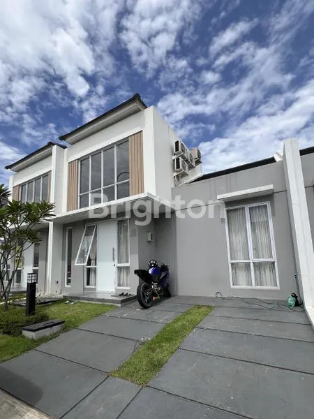image RUMAH ASRI SIAP HUNI DI PARAMOUNT PETALS TANGERANG (1)