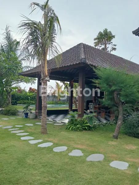 image VILLA CANTIK DAN ASRI PANTAI MENGENING CEMAGI (7)