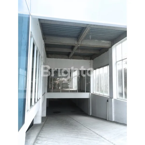 image GEDUNG BARU DI AREA THAMRIN, JAKARTA PUSAT (3)