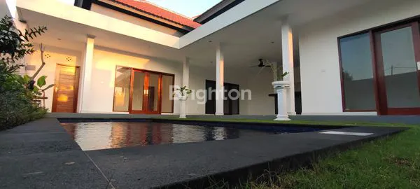 image VILLA MEWAH & ELEGAN DI KAYU TULANG CANGGU (6)