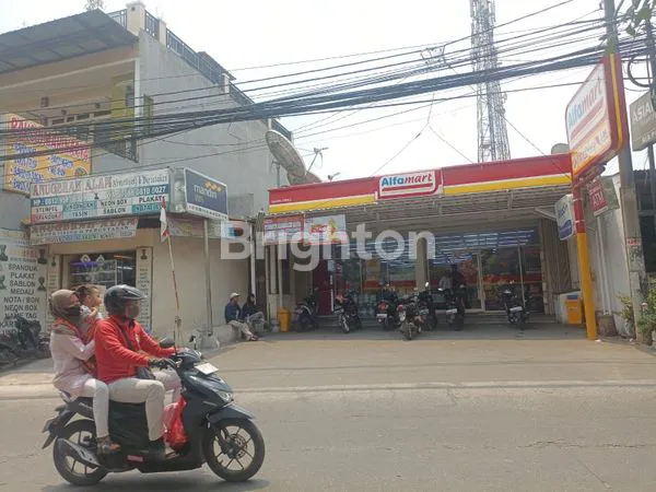 image TEMPAT USAHA DI LOKASI STRATEGIS (3)