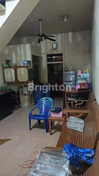 image RUMAH DI JALAN GAJAHMADA (3)